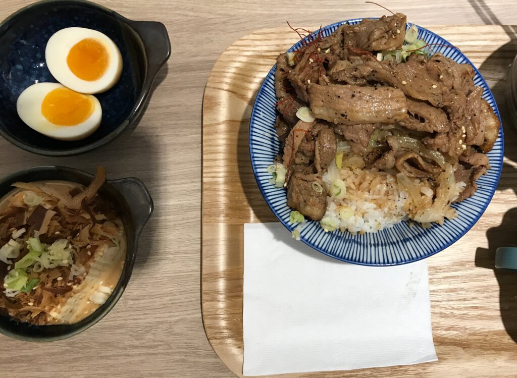 虎藏燒肉丼食所8